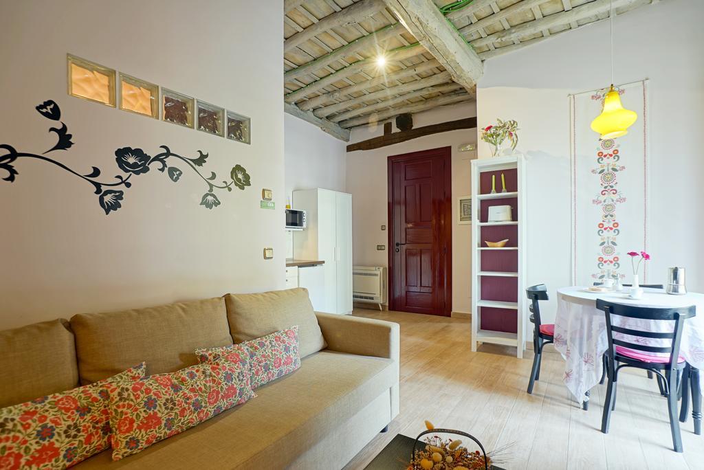 バーニョス・デ・モンテマヨールCasa Jardin De La Plataアパートメント 部屋 写真