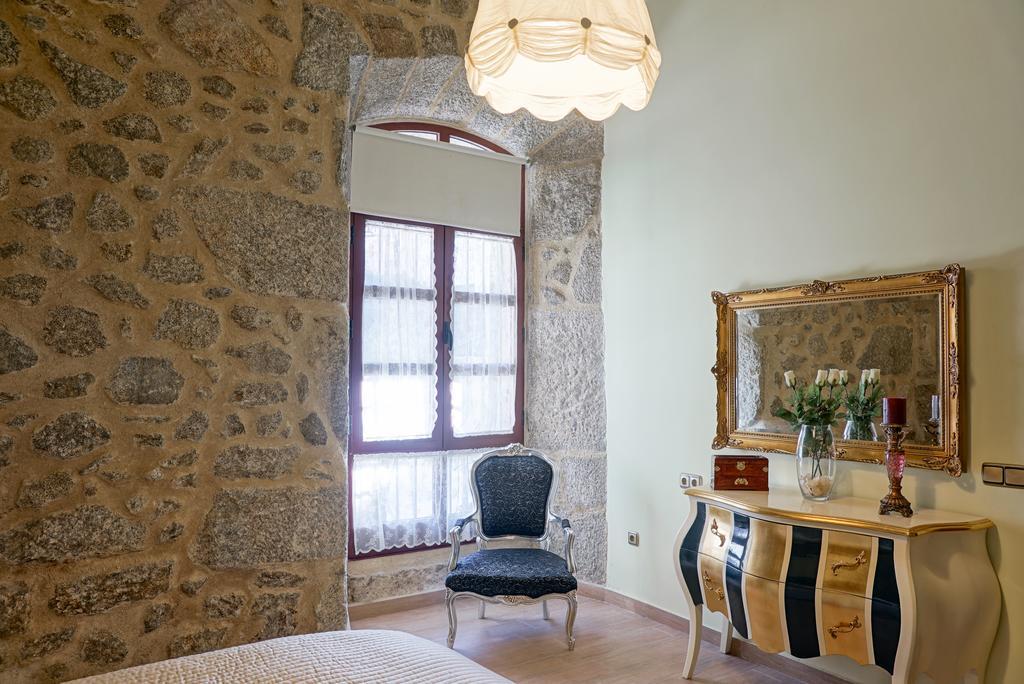バーニョス・デ・モンテマヨールCasa Jardin De La Plataアパートメント エクステリア 写真